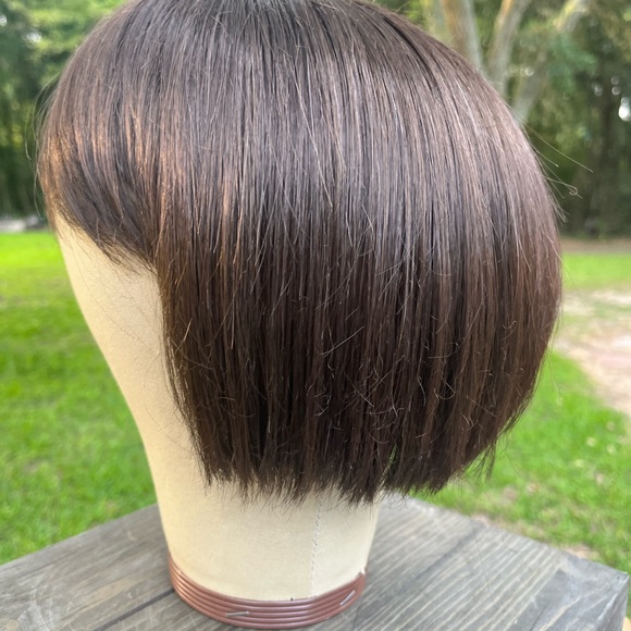 HAIR TOPPER RAQUEL WELSCH BOB WITH BANGS DARK BROWN - Picture 7 of 16